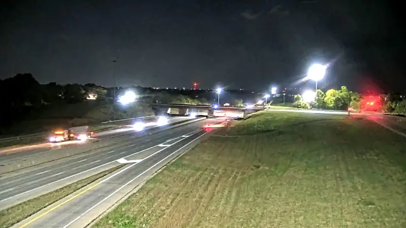 Live traffic camera: I-275 at Dixie Hwy (eastbound view)